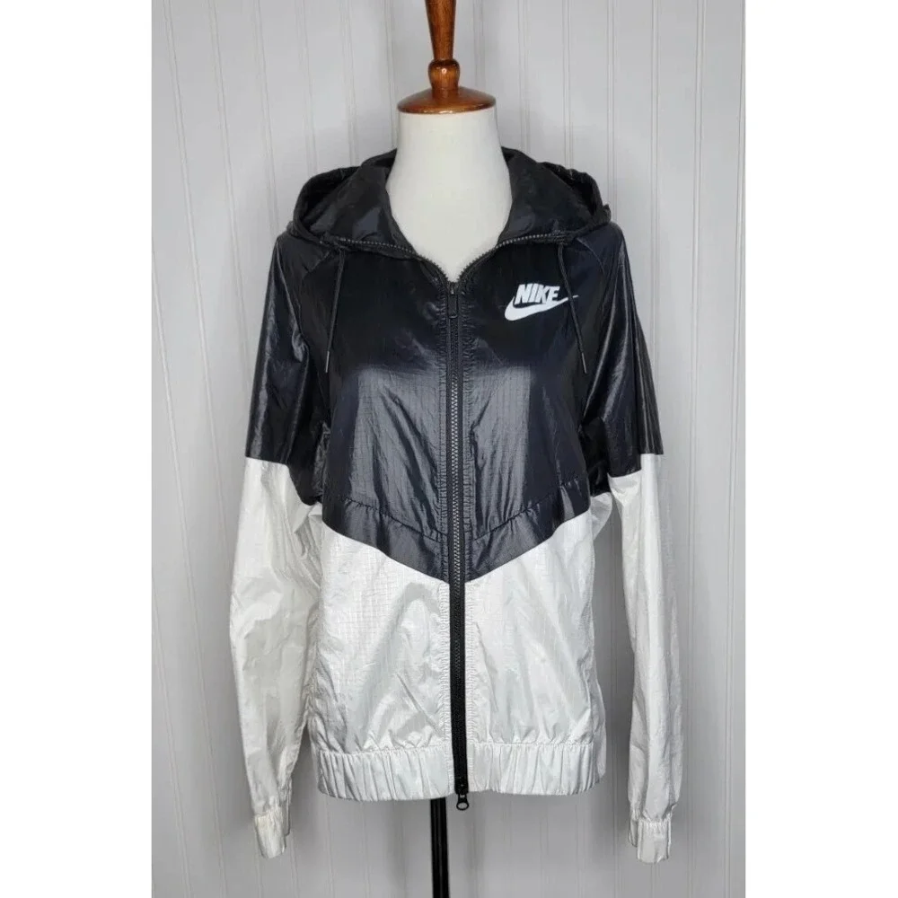 Nike Sportswear Windrunner Windbreaker Hooded Jacket Women's Size Medium